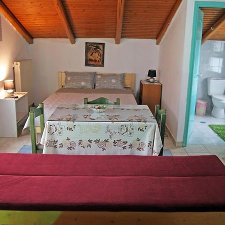 Ferienwohnung Ρήγας: Όμορφα Στο Μεσολόγγι. Δ2 Exterior foto